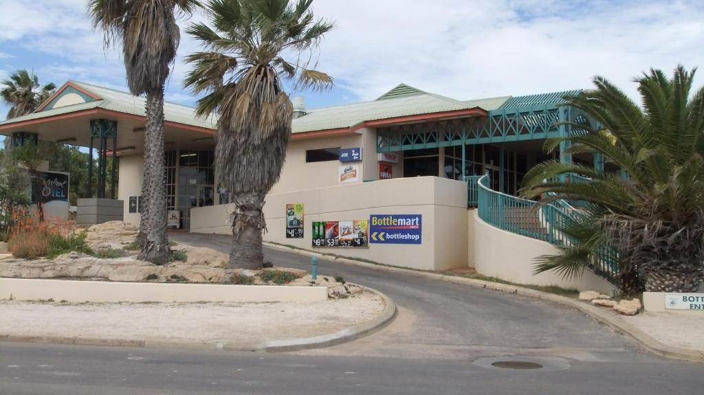 Heritage Shark Bay Hotel 4*