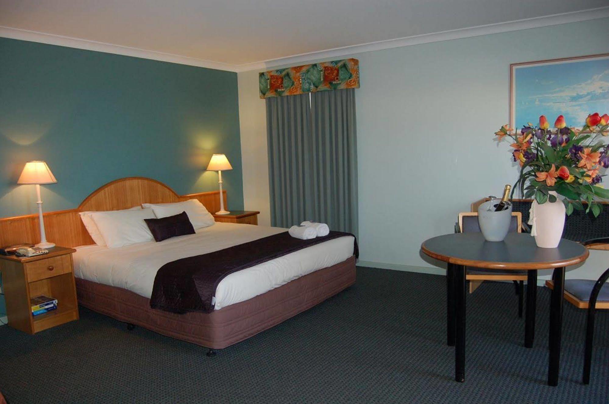 Heritage Shark Bay 4* Denham